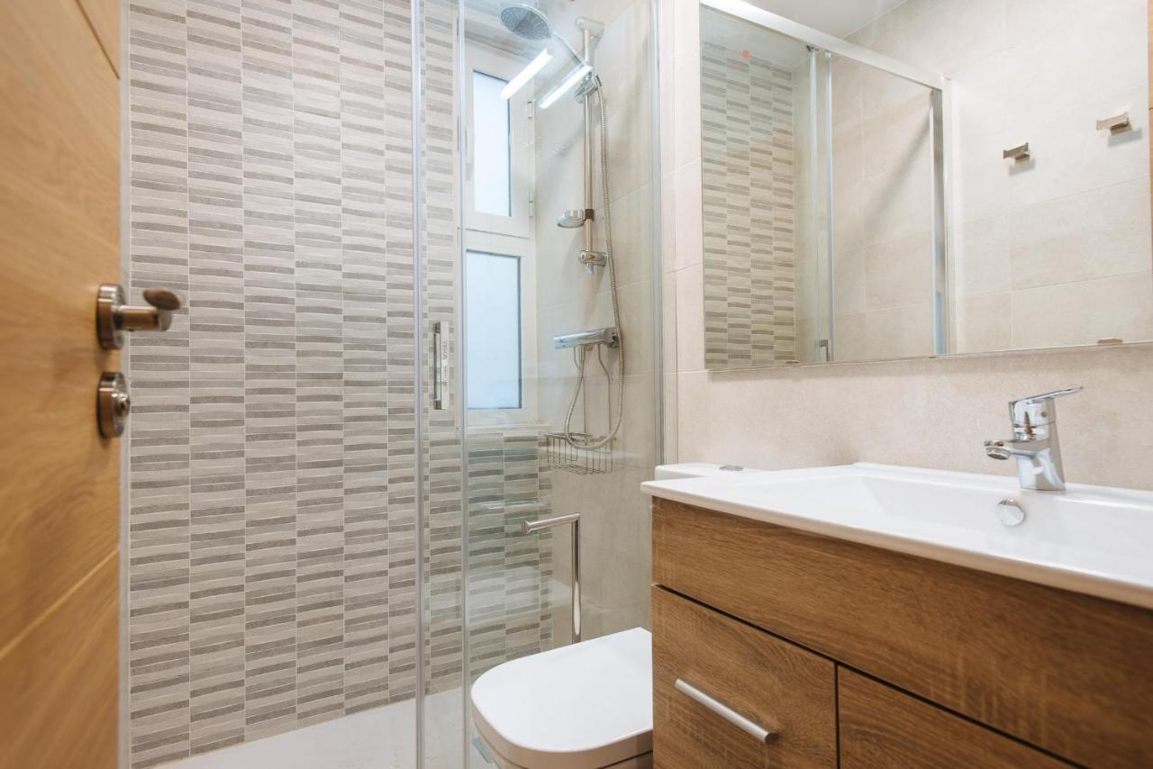 El Apartamento Del Reloj De Sol Seville Ngoại thất bức ảnh